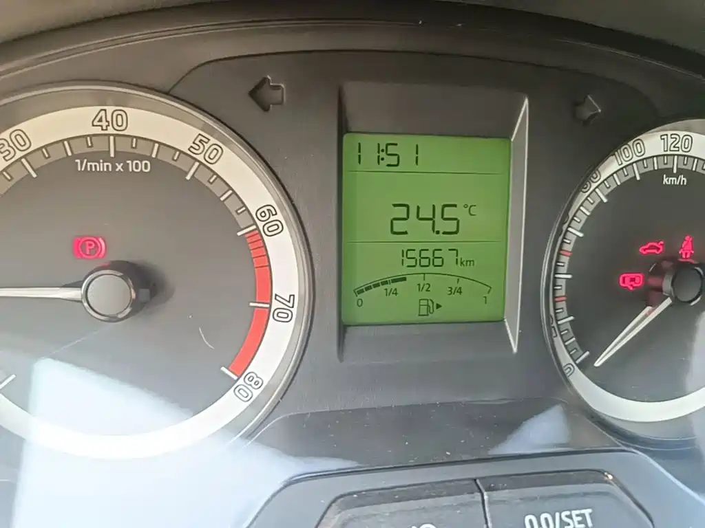 Skoda Rapid — миниатюра 12