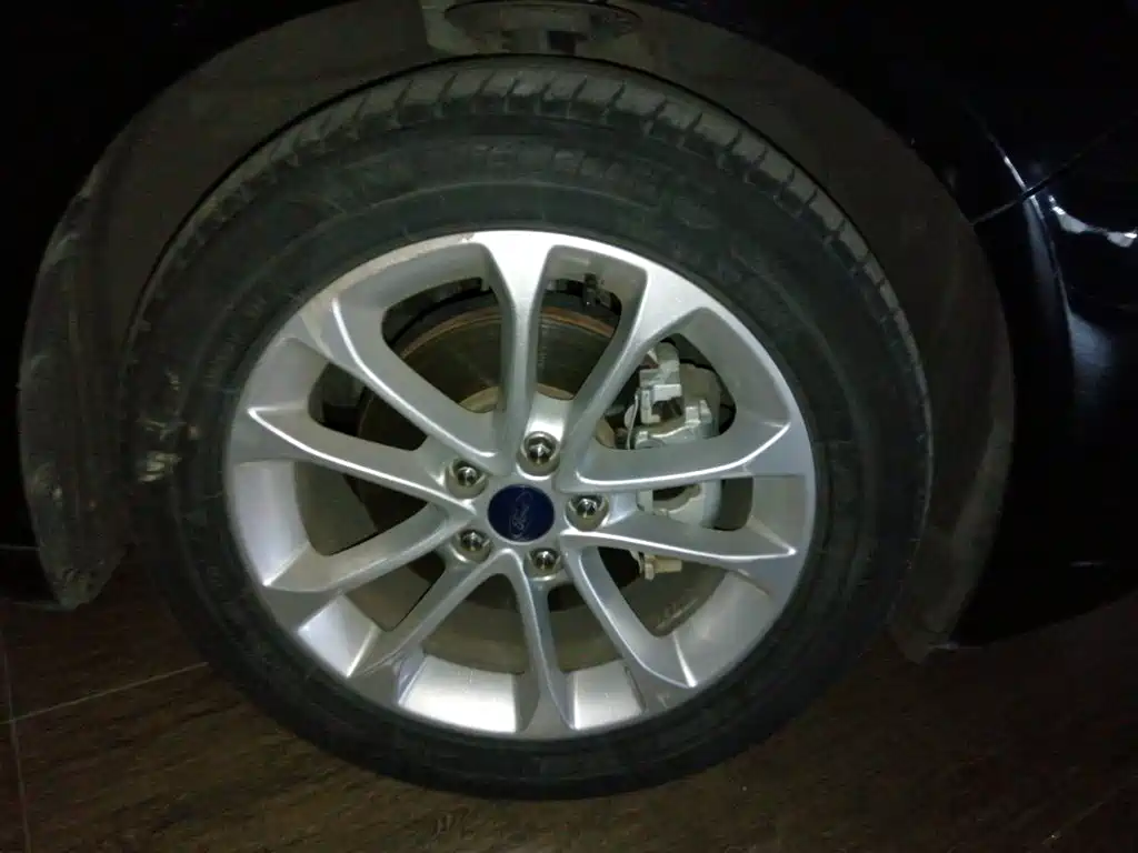 Ford Mondeo — миниатюра 24