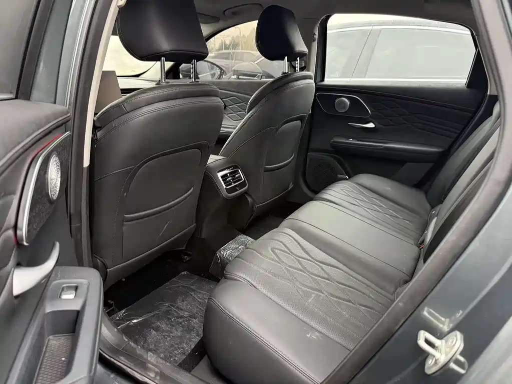 Chery Arrizo 8 PRO — миниатюра 5