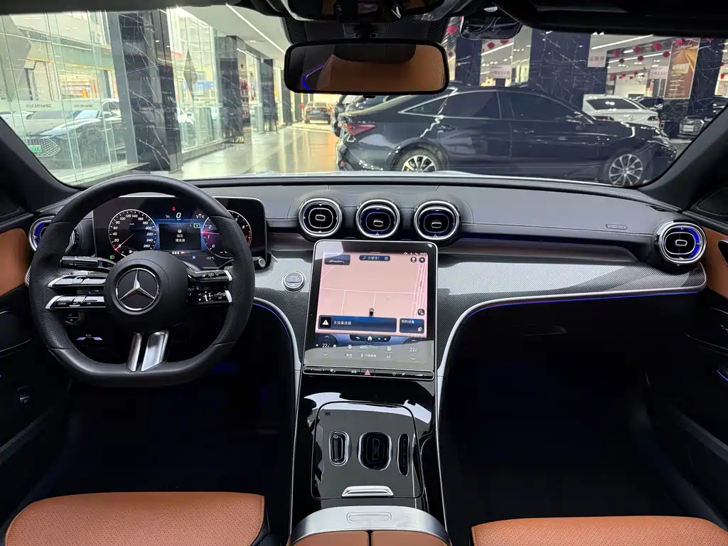 Mercedes-Benz C-Class — миниатюра 8
