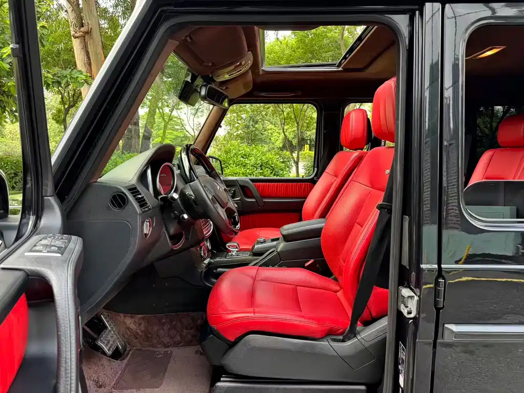 Mercedes-Benz G-Class — миниатюра 6