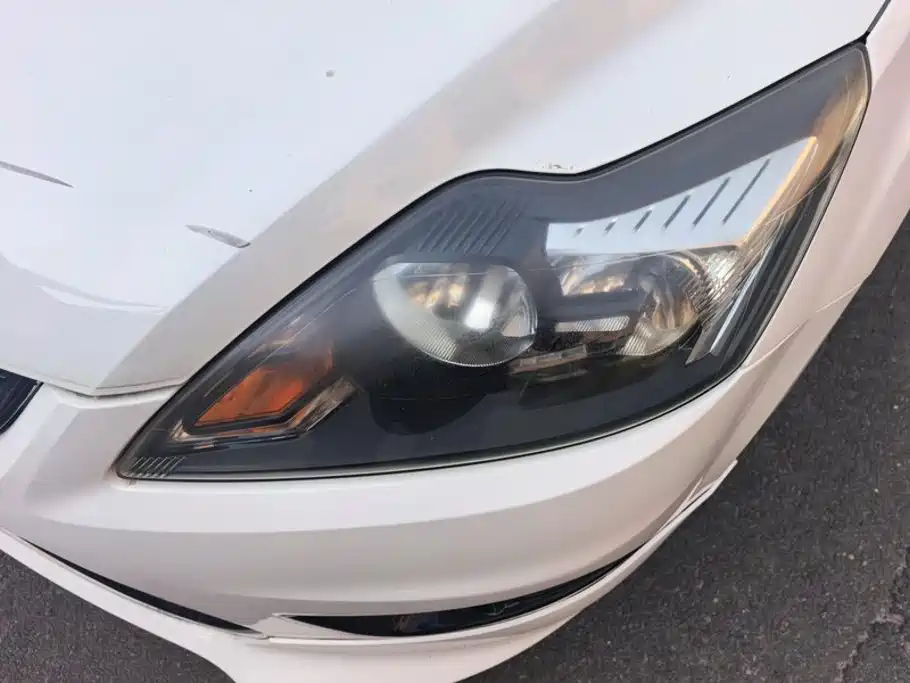 Ford Focus — миниатюра 5