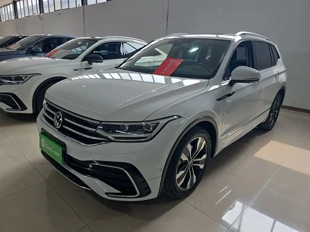 Volkswagen Tiguan L 2023