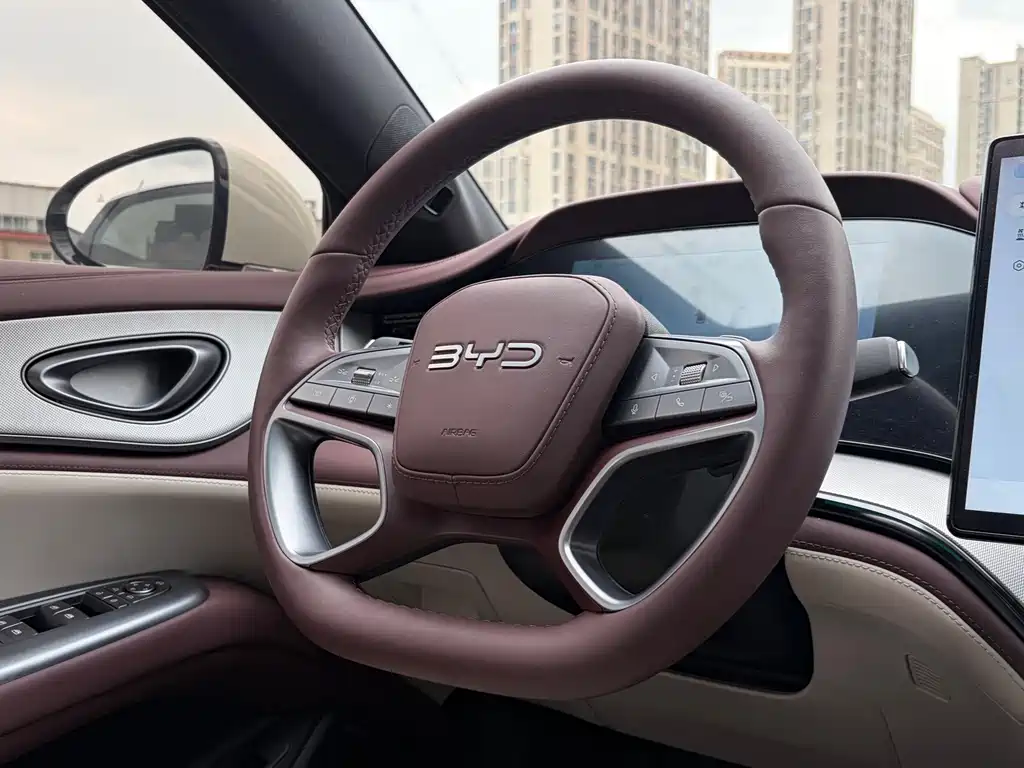 BYD Seal 07 DM-i — миниатюра 13