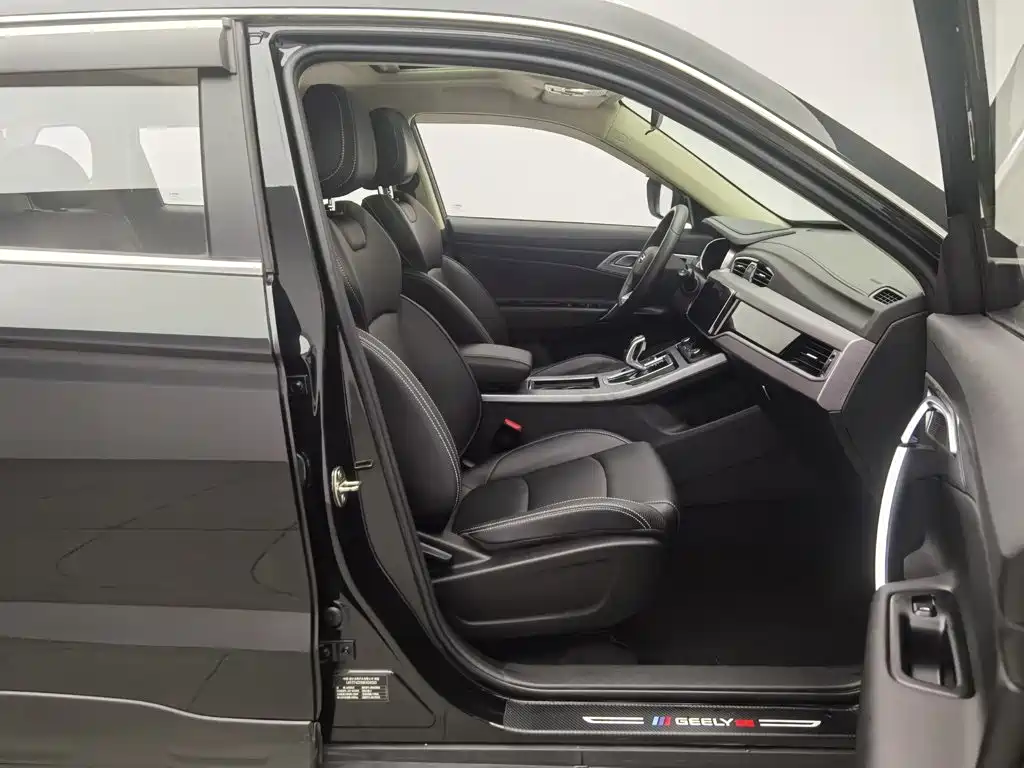 Geely Boyue — миниатюра 23