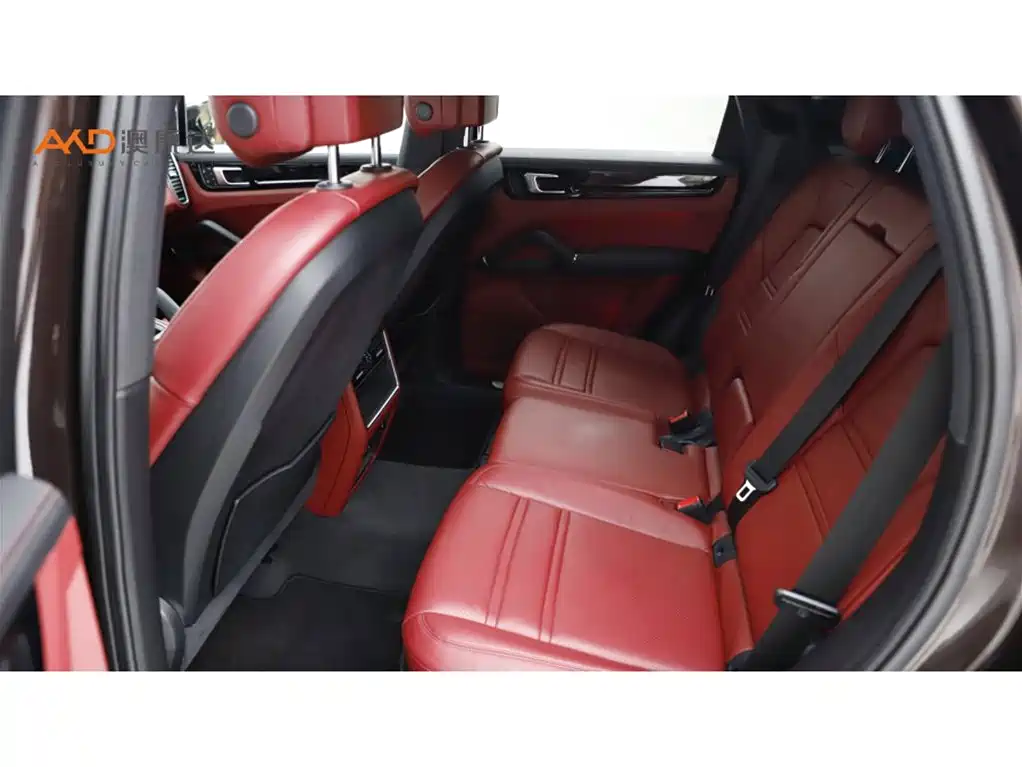 PORSCHE CAYENNE NEW ENERGY