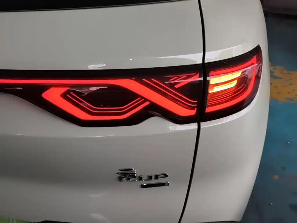 BYD Yuan UP — миниатюра 8