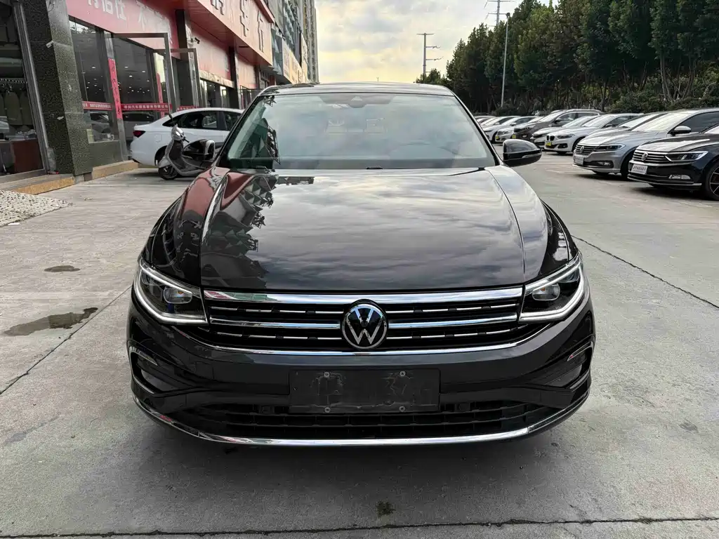Volkswagen Bora — миниатюра 2