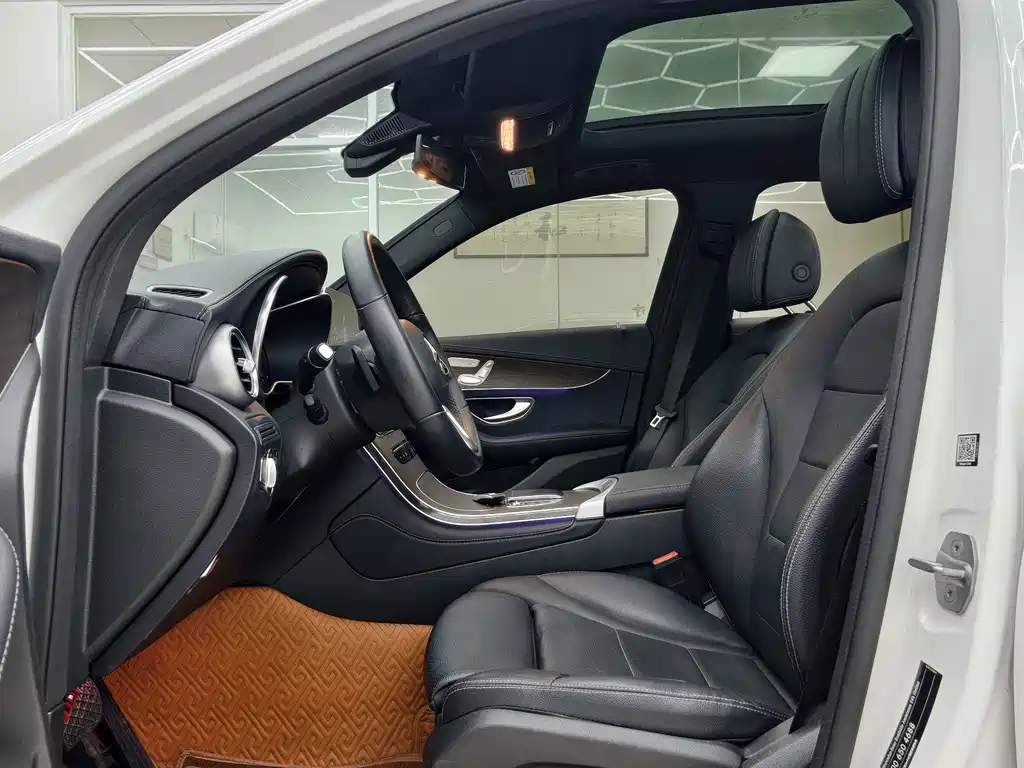 Mercedes-Benz GLC — миниатюра 30