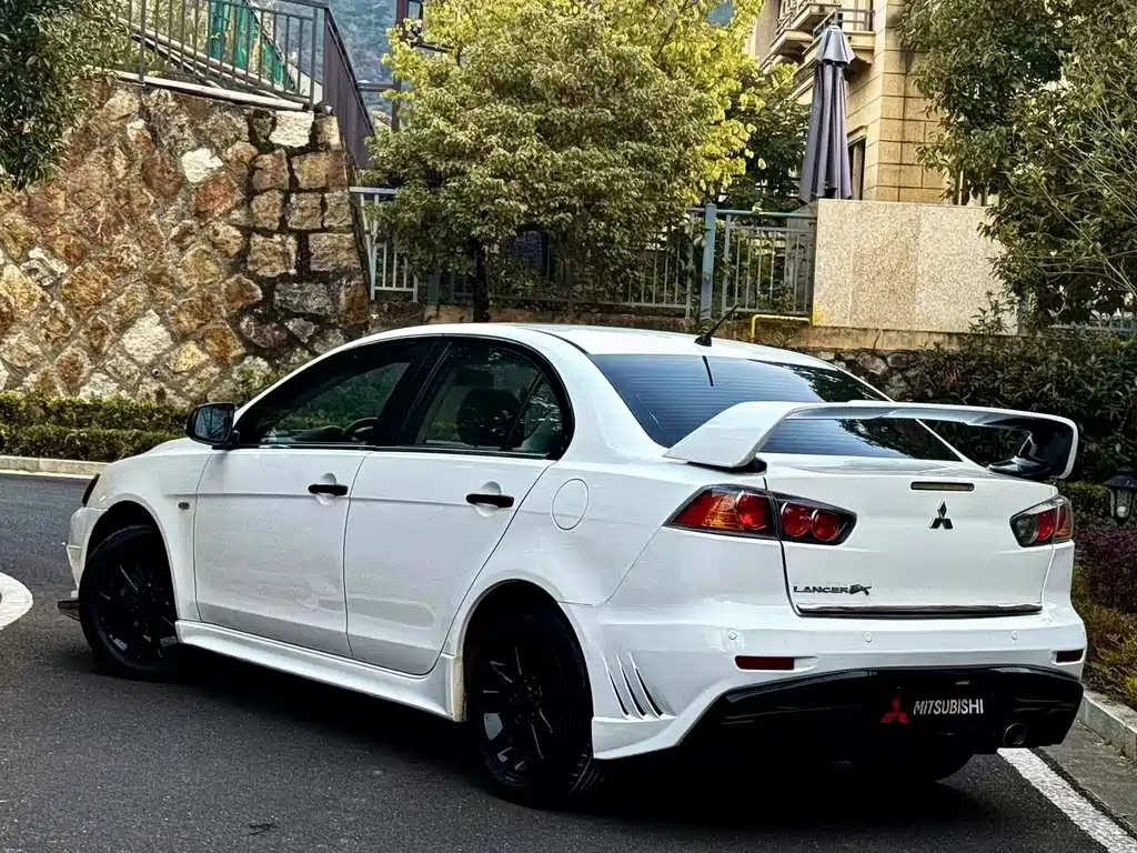 Mitsubishi Lancer EX Fashion Edition 1.8L CVT Luxury Type, фото 7