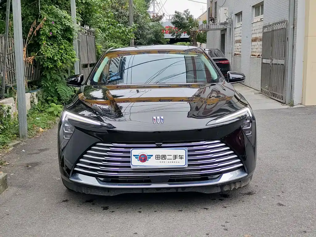 Buick LaCrosse — миниатюра 2