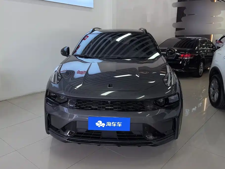 Lynk & Co 01 — миниатюра 2