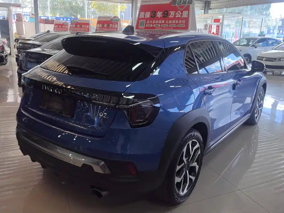 Lynk & Co 02 — миниатюра 3