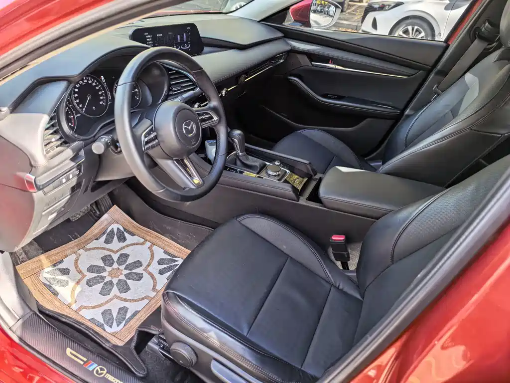 Mazda 3 Axela — миниатюра 6