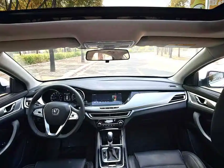 Changan Eado — миниатюра 5
