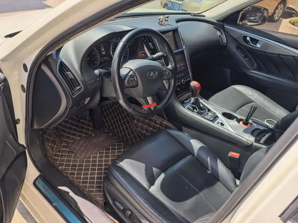 Infiniti Q50L — миниатюра 4