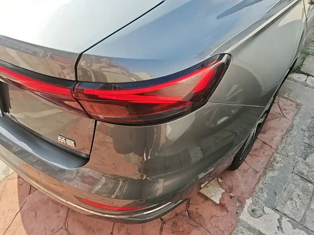 Geely Emgrand — миниатюра 8