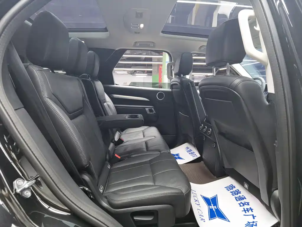 Land Rover Discovery — миниатюра 9