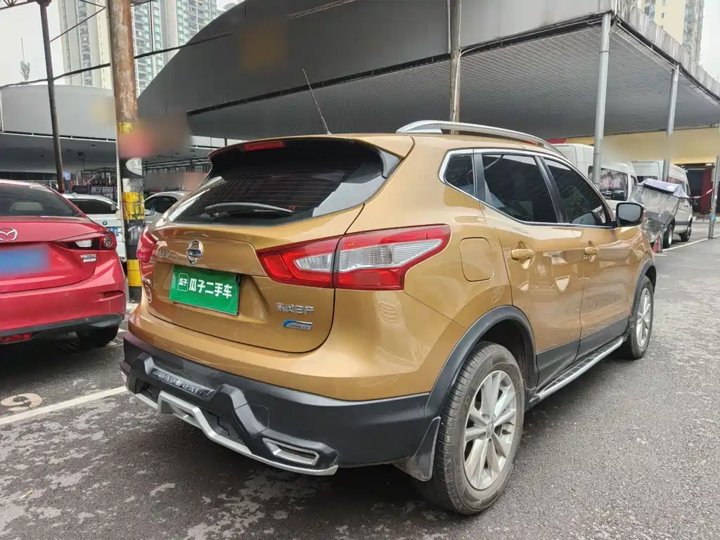 Nissan Qashqai — миниатюра 7
