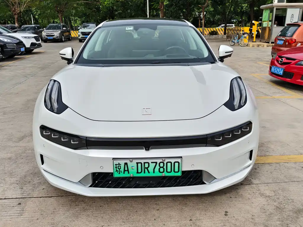 ZEEKR EXTREME KRYPTON 001