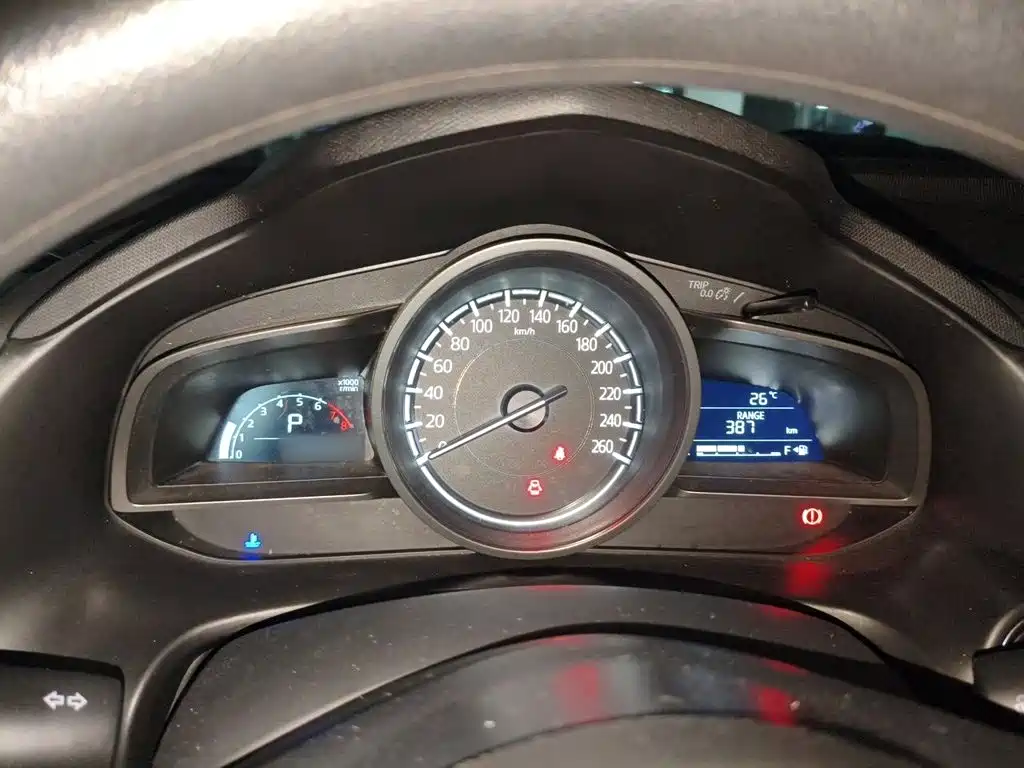 Mazda 3 Axela — миниатюра 4