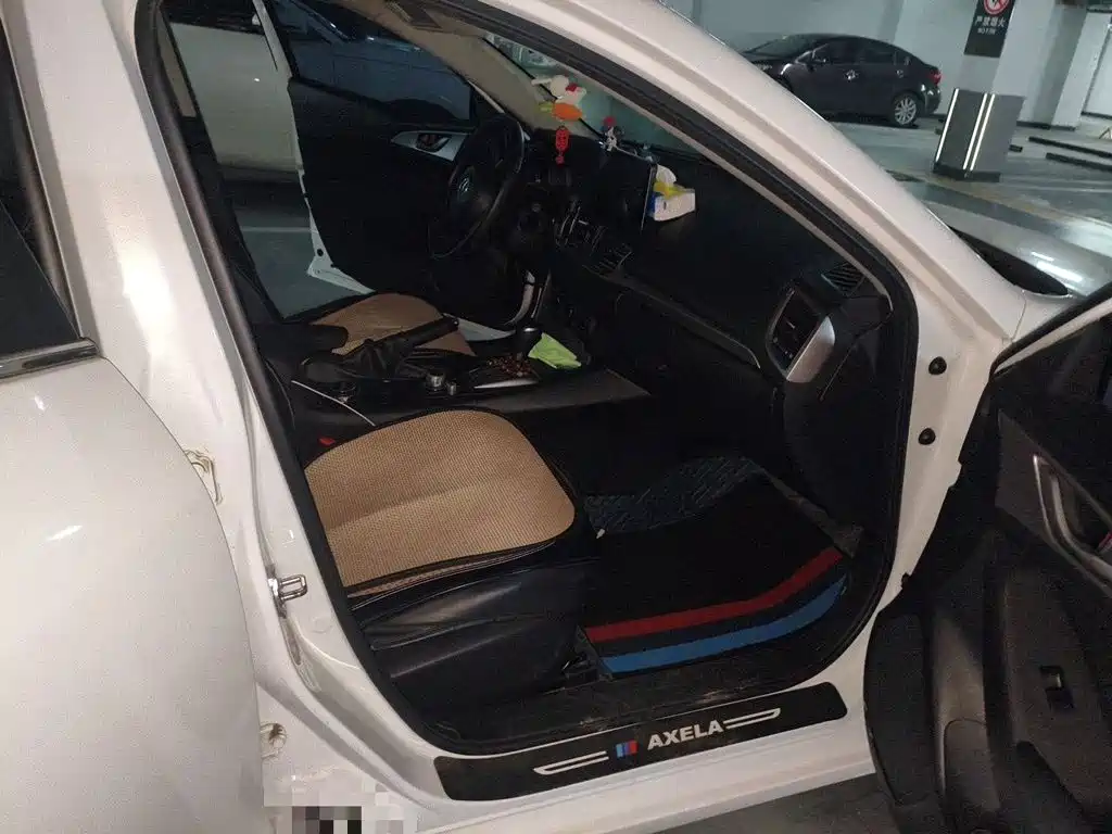 Mazda 3 Axela — миниатюра 17