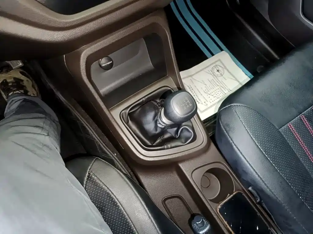 Wuling Hongguang V — миниатюра 14