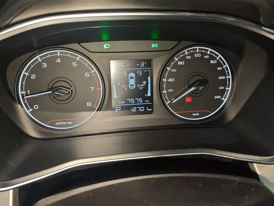 GEELY AUTOMOBILE BINYUE