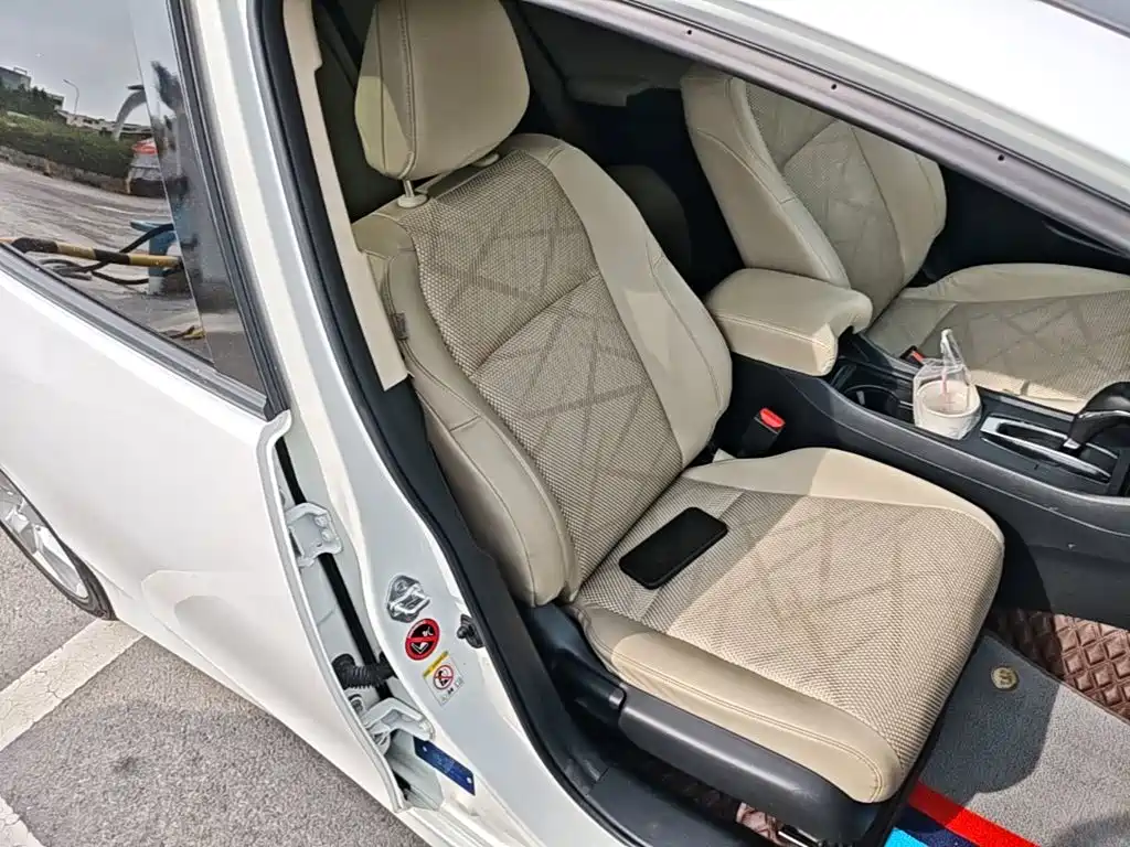 Honda Jade — миниатюра 25
