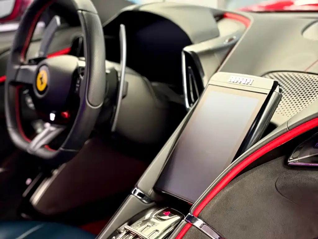 Ferrari Roma — миниатюра 22