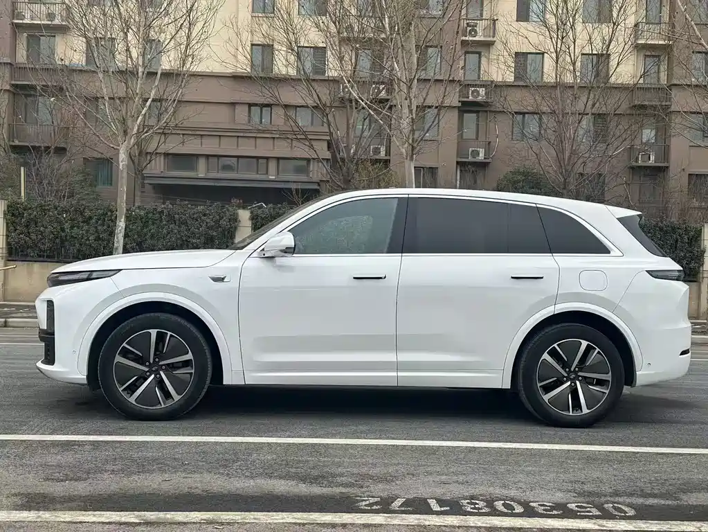 Li Auto IDEAL L7