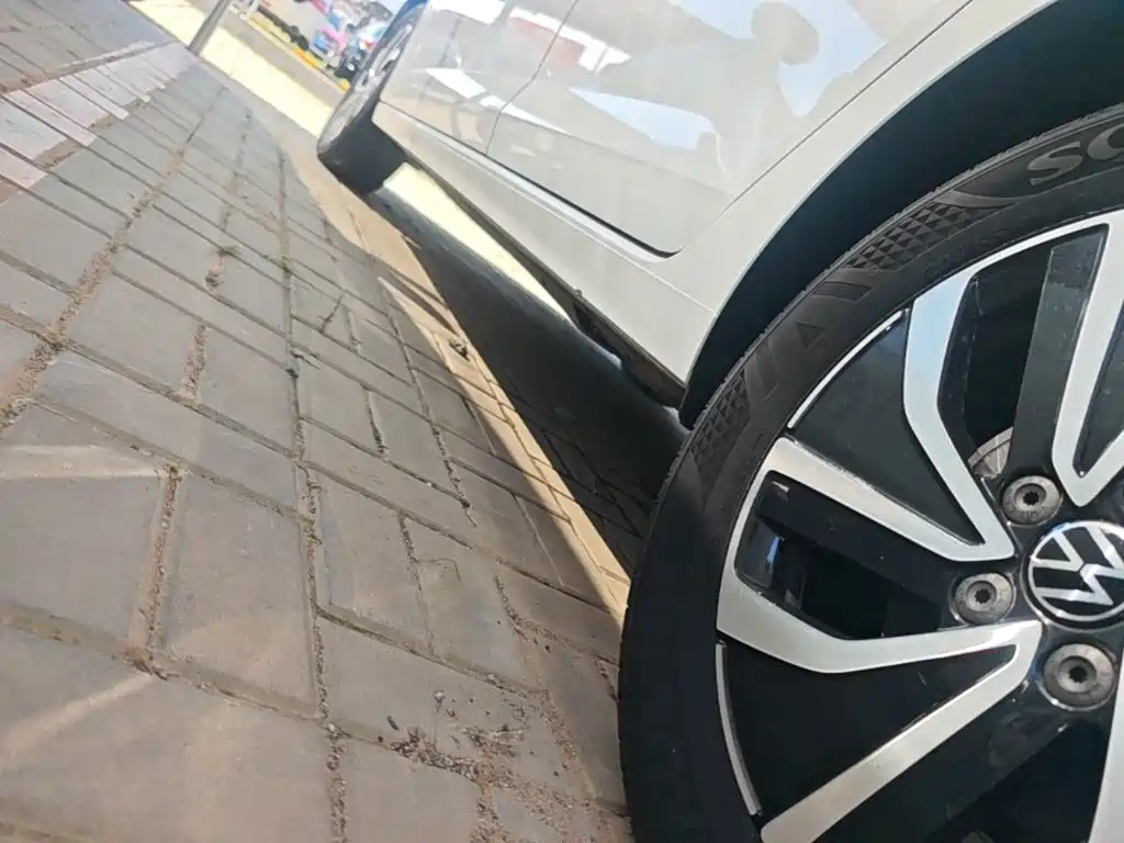 Volkswagen Lavida — миниатюра 22