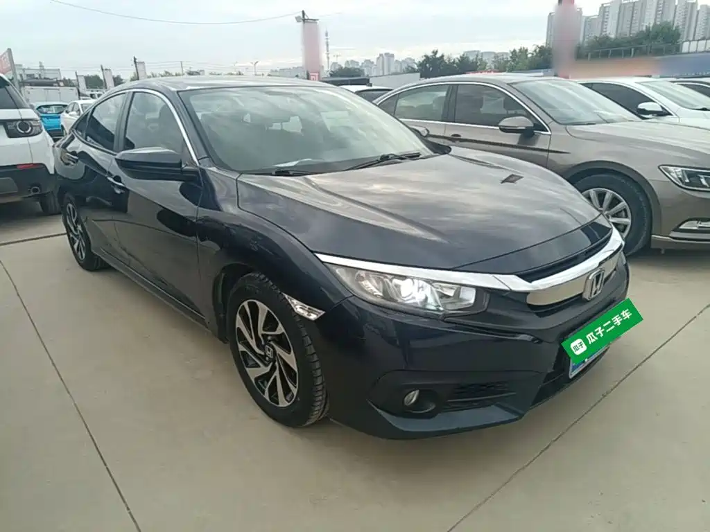 Honda Civic — миниатюра 4