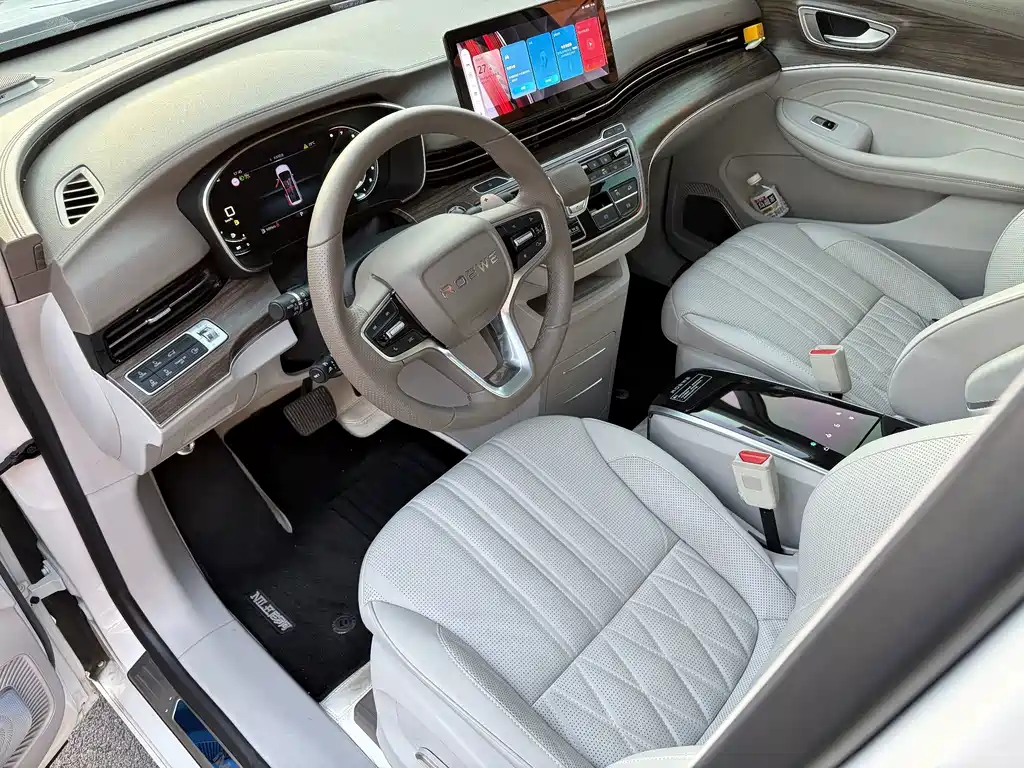 Roewe iMAX8 — миниатюра 4