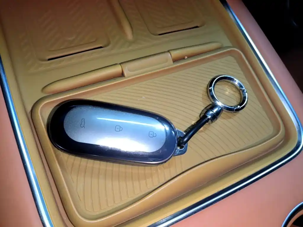 Li Auto Li L9 — миниатюра 9