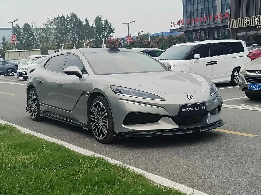 Denza Denza Z9GT — миниатюра 3