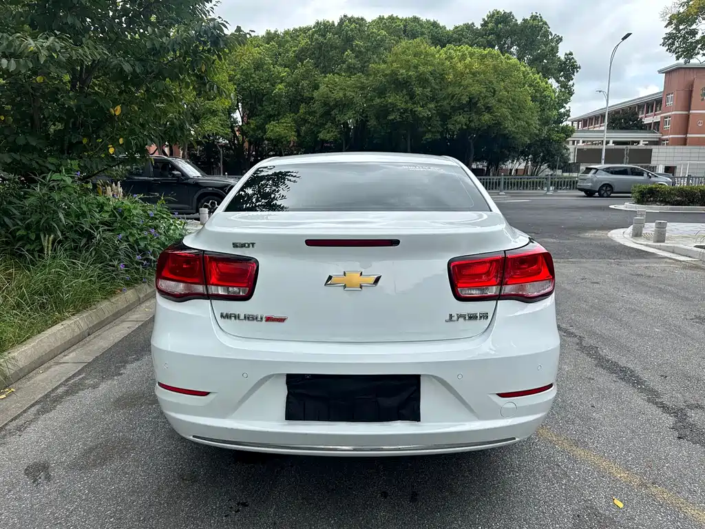 Chevrolet Malibu — миниатюра 6