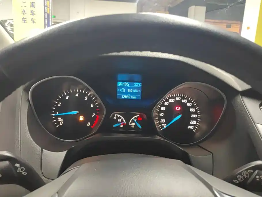 Ford Focus — миниатюра 14