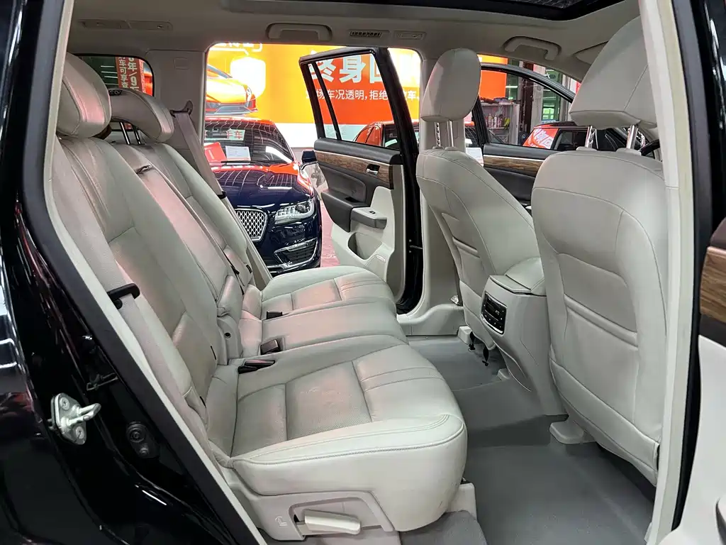 GAC Motor Trumpchi GS8 — миниатюра 11