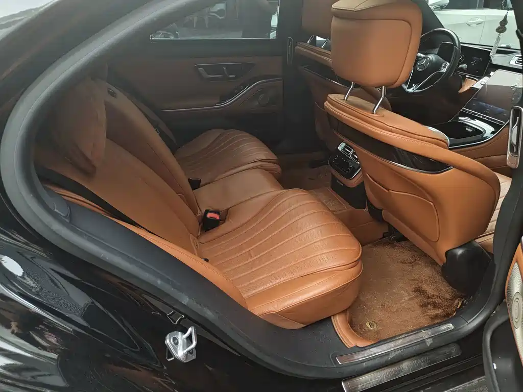 Mercedes-Benz S-Class — миниатюра 5