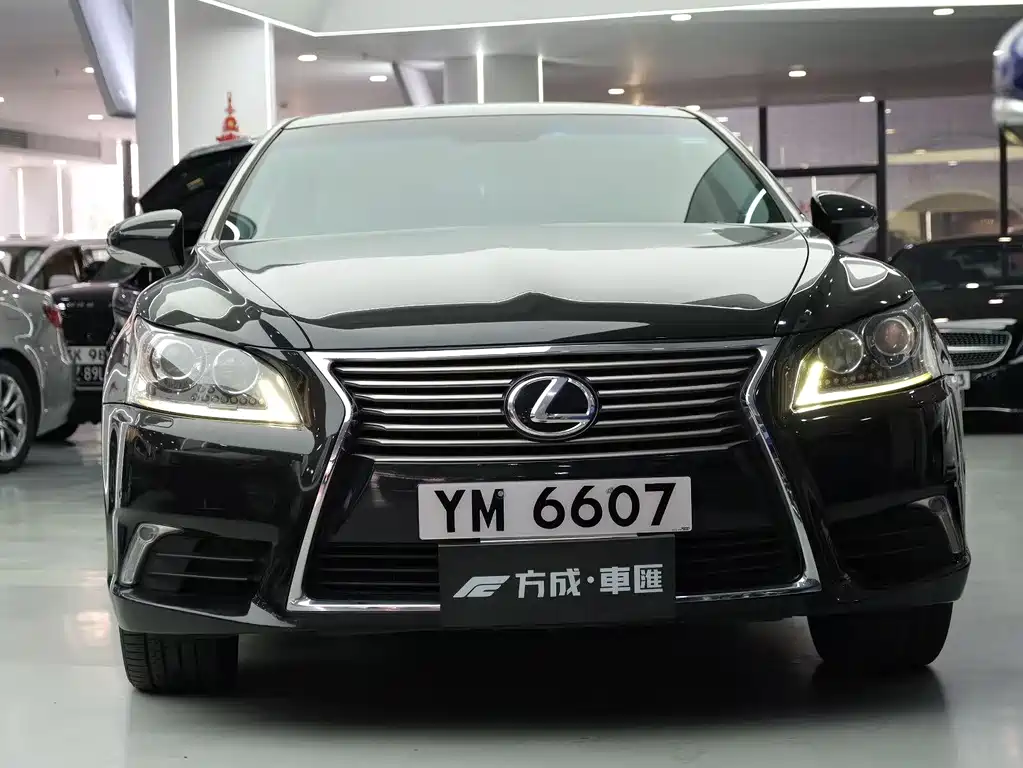 Lexus LS 2016 460L Luxury