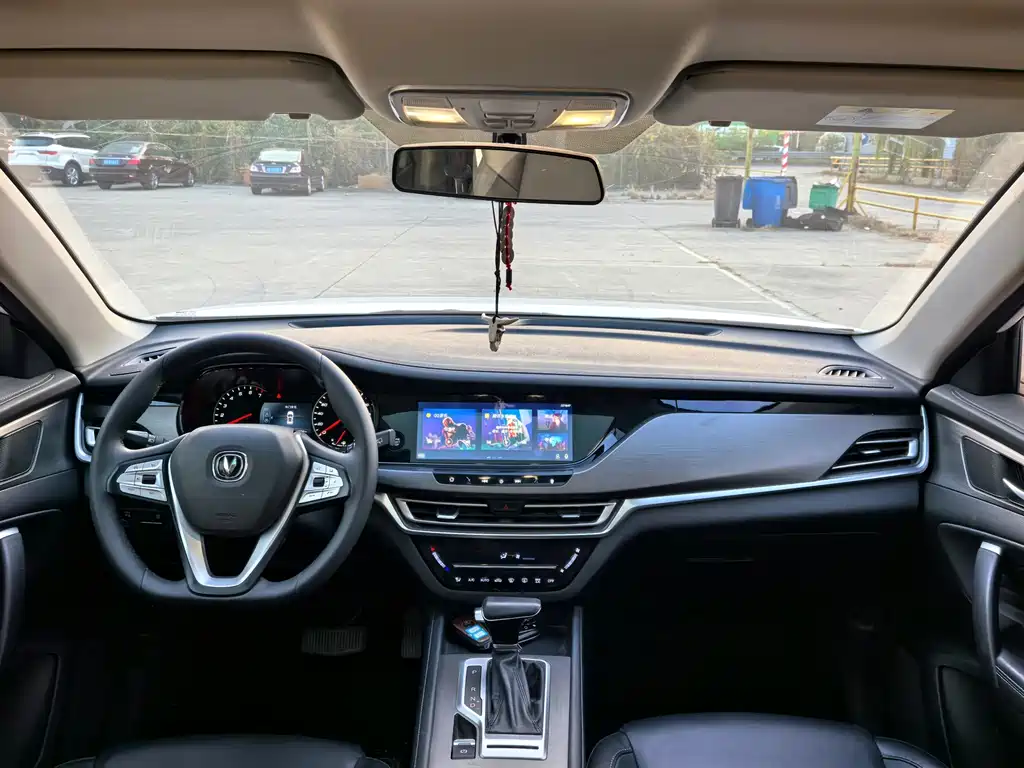 Changan CS35PLUS — миниатюра 10