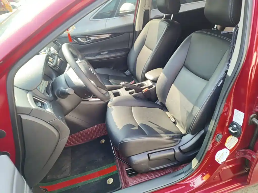 Nissan Tiida — миниатюра 15
