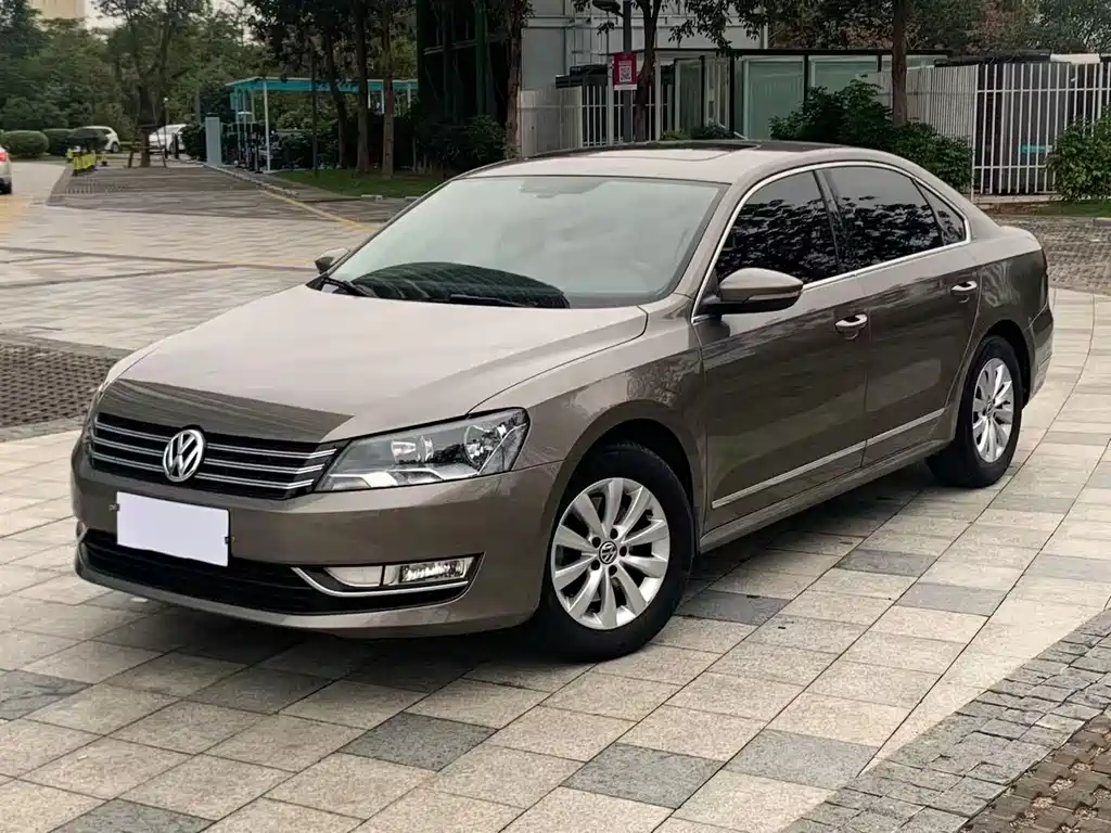 Volkswagen Passat 2012