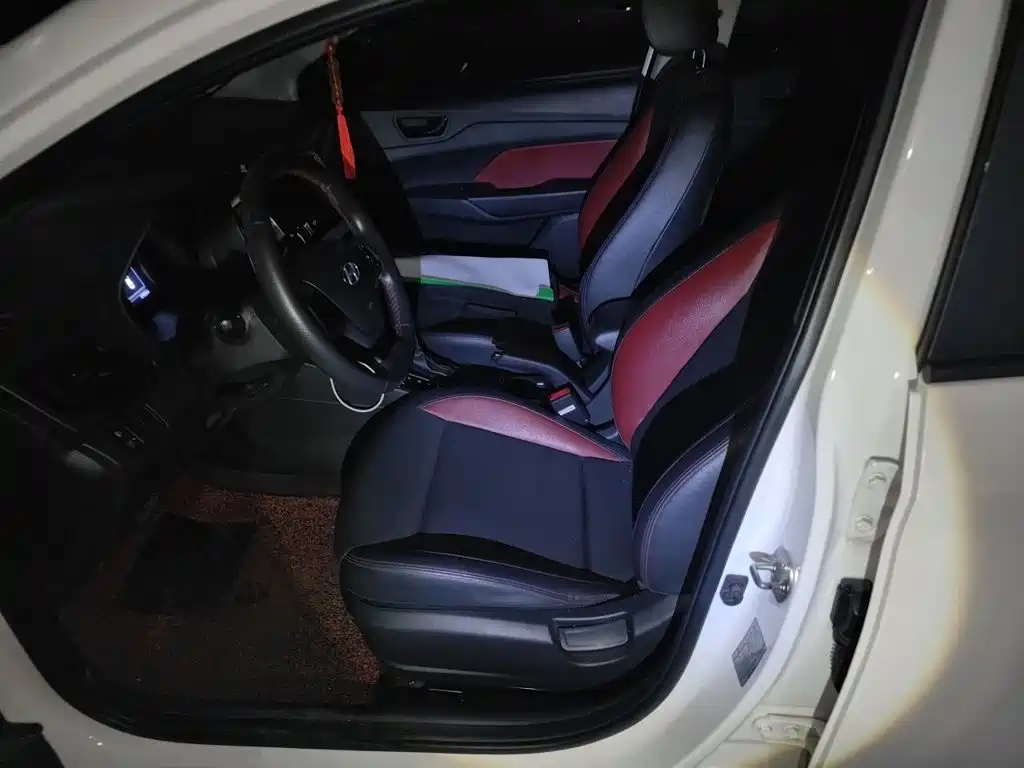 Hyundai Verna — миниатюра 11