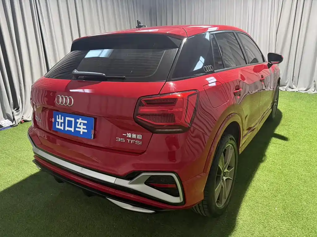 Audi Q2L — миниатюра 6