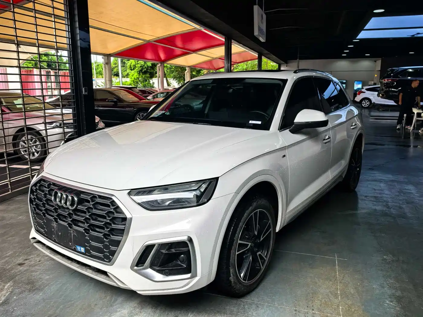 奥迪Q5L 2024款 40 TFSI 时尚动感型 2024