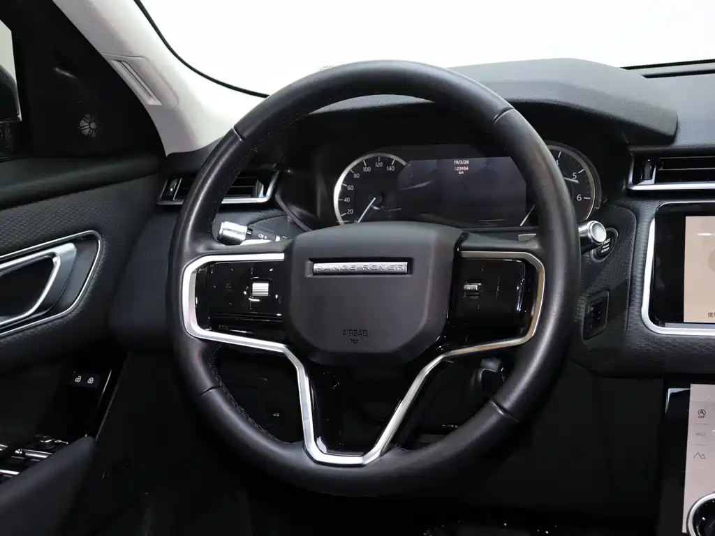 Land Rover Range Rover Velar 2022 — фото 18