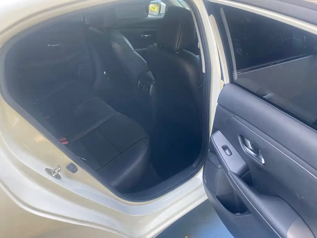 Nissan Sylphy — миниатюра 13