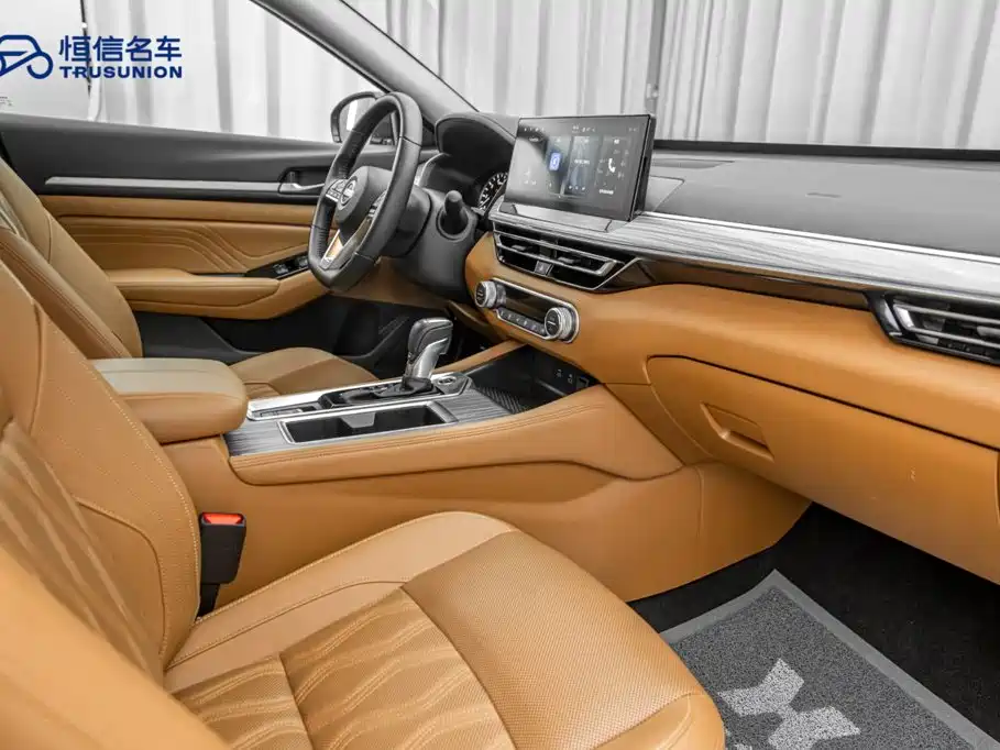 Nissan Teana — миниатюра 14